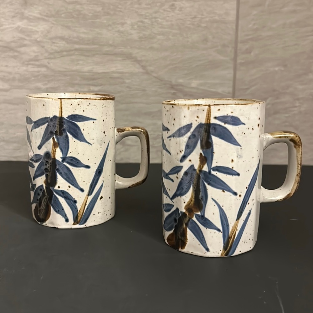 Speckled Floral Japanese Print Stoneware Mugs -Set of 2